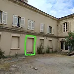 Appartement rénové centre historique