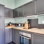 Nice Apartment For 2 In Historical Center