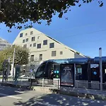 Une Chambre A L\'Economat