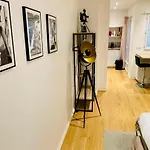 Furnished Studio In The Center Of Bordeaux Cultural Life