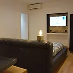 Appartement 2 chambres climatisé triangle d’or