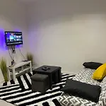 Studio Avec Chambre 25M2 Renove A 5 Min De La Gare