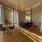 Folies Des Quinconces