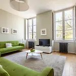 Appartements En Hyper Centre - Jardin Public