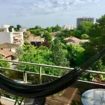 Joli 3 Pieces Ensoleille Avec Parking