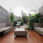 Maison Spacieuse Avec Jardin Et Garage