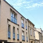 24 M2 Studio With Rooftop View