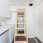 Lavie Maison Bordeaux Bliss Studio