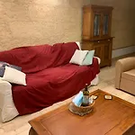 Chambre Avec Salle De Bain Et Cuisine Privee Centre Ville Historique Avec Climatisation Et Patio