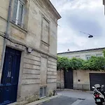 Duplex Lumineux Avec Bureau Separe Dans Le Centre