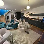 La Cabane D\'Ambroise