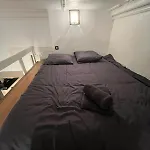 Bel Appartement Avec Mezzanine En Plein Centre De Bordeaux