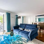 Superb Apartment In The Heart Of Bordeaux