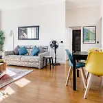Elegant Apartment In Bordeaux At Les Chartrons