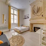 Charming hypercentre apartment Bordeaux