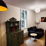 Charming Apartment Downtown Bordeaux