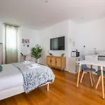 Le Bambou: Grand Studio Au Calme, Climatise, 5 Min De La Gare