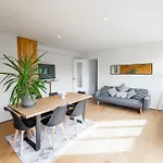 Bright And Charming 50 M Cocoon