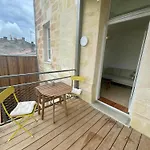 Montfaucon - Elegant Appartement & Terrasse Au Coeur De Bordeaux, Idealement Situe