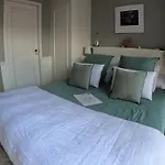 Les Chambres De Marie