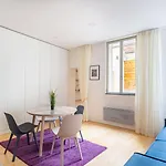 Beautiful Apartment Bordeaux With Lovely Terrace
