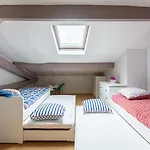 Guestready - Beautiful Flat In Chartrons For 8 Pax