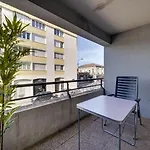 Lovely Bordeaux Flat With Parking