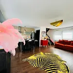 Loft Atypique13Om2-Salon De 40M2, Rooftop Et Patio Couvert Dep Tardif 13H-Pkg