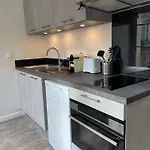 Superbe Studio Avec Climatisation Et Belle Pierre Pour 2 Personnes