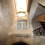 Appartement 2 Chambres En Hyper Centre Avec Balcon