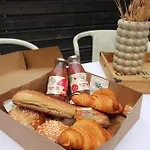Magnifique Et Lumineux T3 De Charme Aux Quinconces Ideal Pour 4 Personnes