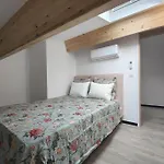 Superbe Appartement 2 Chambres A Bordeaux