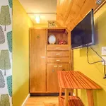 Charmante Suites Sixity\'S