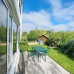 Spacieux Et Lumineux - 4 Chambres - Jardin - Wifi