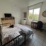Bed To Rent - Maison Calme Avec Jacuzzi Sous Supplement