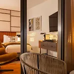 Hotel 56