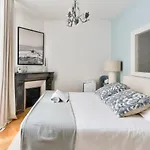 Guestready - Sunny Retreat With Tower Views