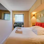 Cozy Apartment, Perfect Location