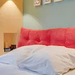 Cozy Apartment, Perfect Location