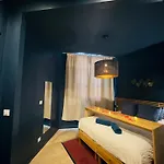 Mieuxqualhotel Jacuzzi Privatif La Parenthese