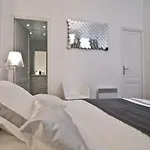 Le Boudoir 137