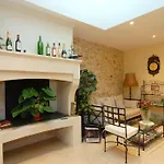 Domaine De Grand Homme