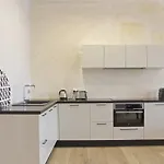 Luxe