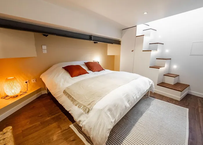 Downtown Apartment