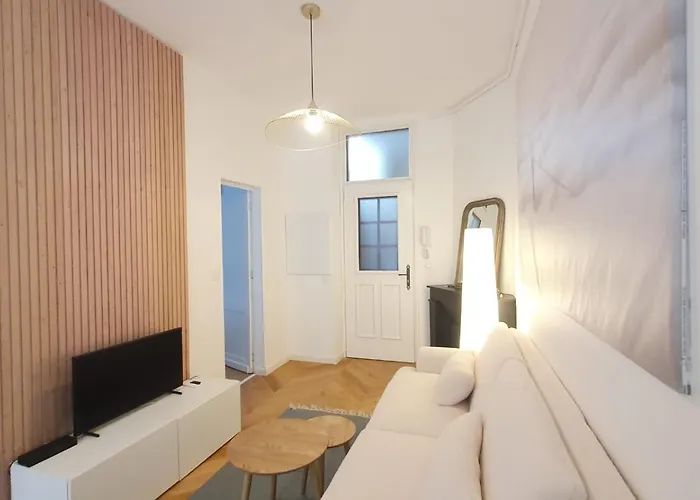 Appartement D\'Architecte Au Coeur De Bordeaux