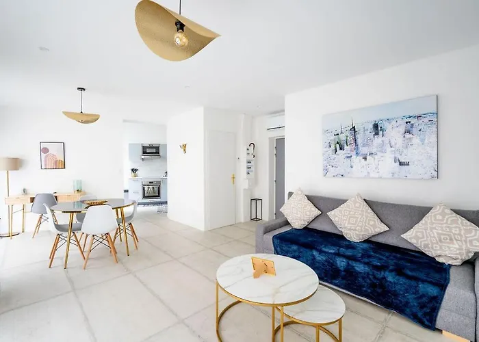 Bordeaux Cosy Home