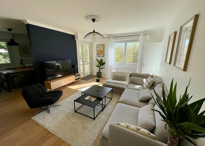Appartement 76M2 Entierement Renove