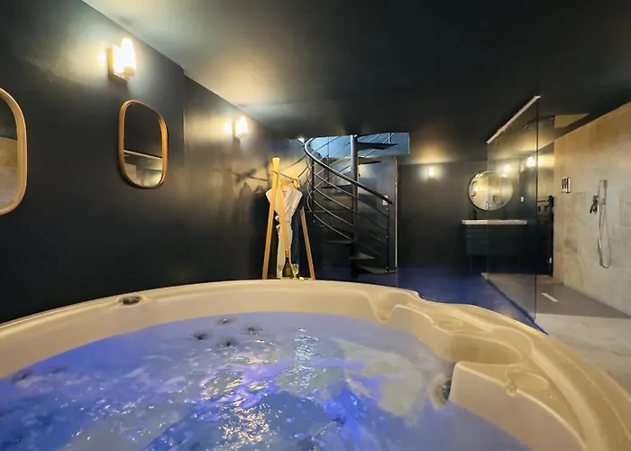 Mieuxqualhotel Jacuzzi Privatif La Parenthese