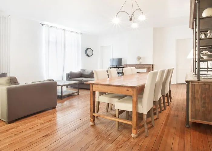 Tauzia Spacieux Appartement 3 Chambres