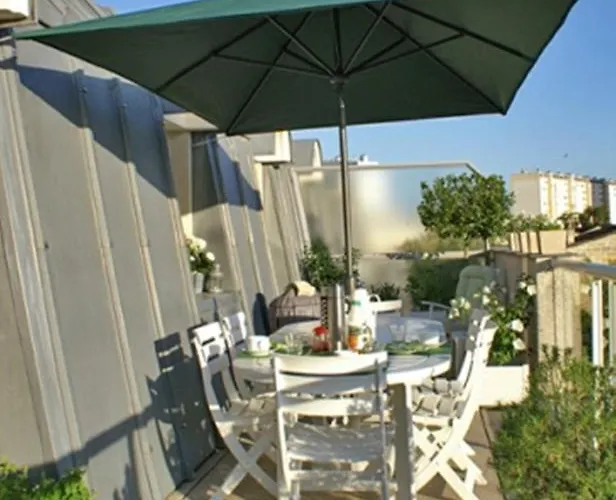 Le Clos Des Carmes